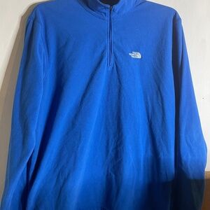 Men’s Northface Pullover